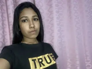 LailaRobert xxx toy recorded