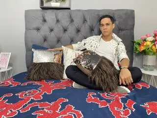 AdrianoSanchez recorded lj show