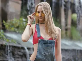 AmandaHotBody livesex livesex pics