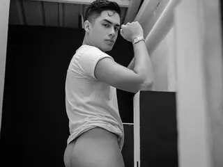 AndrewDavids jasminlive free anal