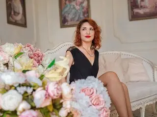 AnnaDavidson nude fuck camshow