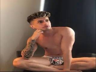 AronColton show lj online