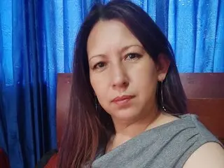 AvaToms anal shows private