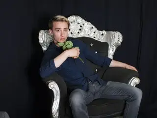 AxelBowden hd shows porn