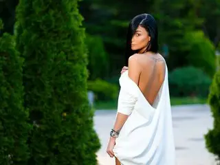 BarbaraBella ass pics real