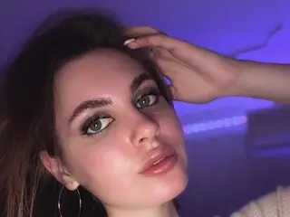 BellaElfie private jasminlive live