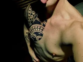 BrianKenneth pics show livejasmin.com