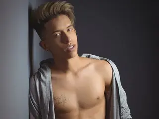 BruceC livesex hd video