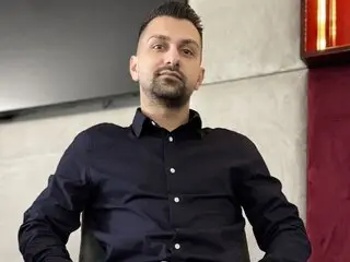 BryceReigna camshow show jasmin