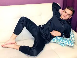 CalvinYanis livesex videos real