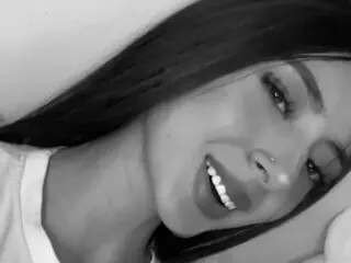 CamilaLorns pics webcam porn