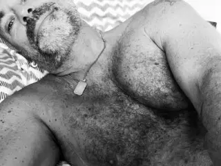 DaddybearVLC shows naked shows