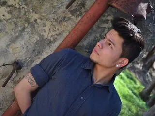 DavidFlirt hd pics free