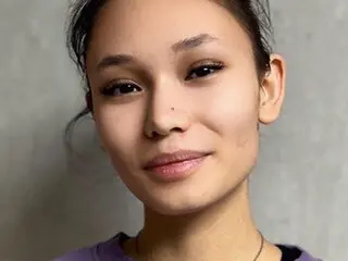 EllaHong livesex ass online