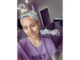 EmmaLiah naked nude live