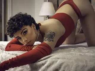 EmmaNavarro webcam hd live