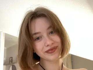 IdaStar livesex hd show
