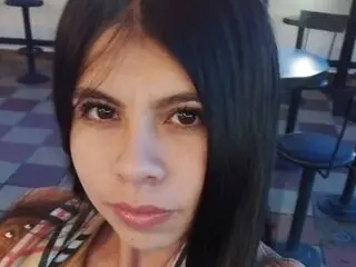 InaYuz webcam video sex