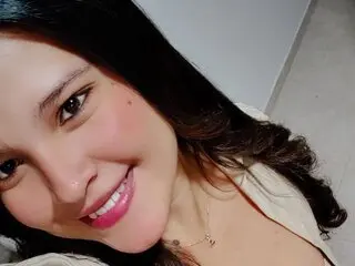 IsabellaLees live livejasmin.com sex