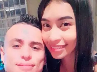 IsisTheylor live online real