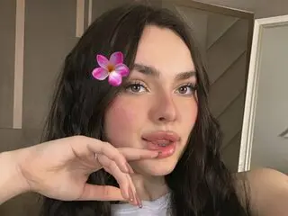 LauraBrigs nude ass real