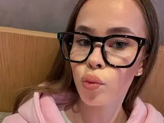 LeoneTanton livejasmin.com toy real
