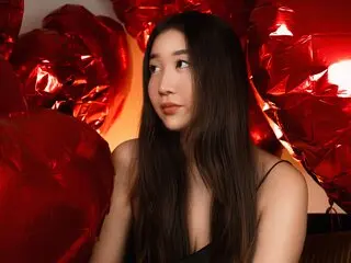 LeyaKim shows jasmin nude