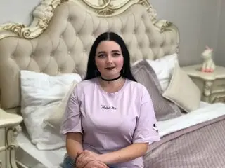 MariaLewison live naked pussy