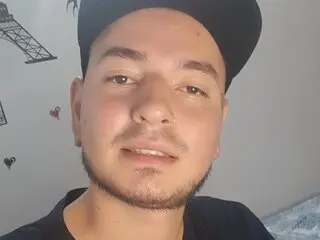 MaxyValderrama jasmin fuck webcam