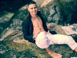 maxleather free cam fuck