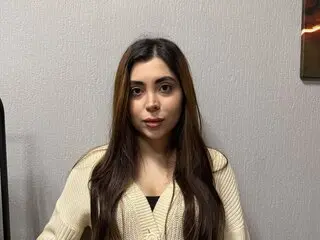 MikliFob recorded shows jasmine