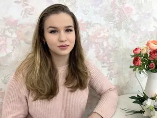 MilaWayne webcam online real