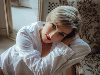 NoraSwift shows livesex private