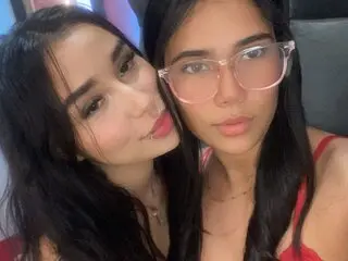SaraAndLeyla pics show real