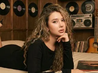 SelenaVosse live toy videos