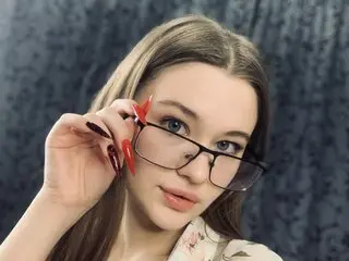 SkyeAdams jasminlive real pics