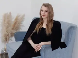 SnezhanaMartin amateur shows amateur