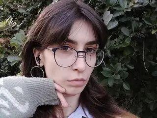 SofiGroot shows private webcam