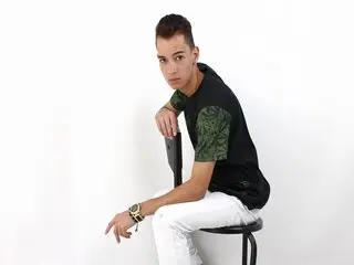 STEPHENmax show jasmine cam