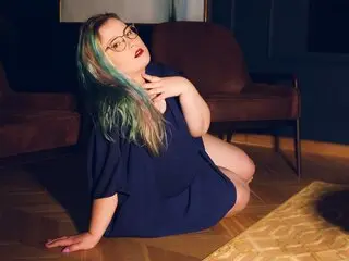 SuzanExpressive live anal camshow