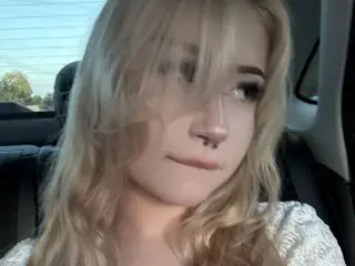 VerlieRentar webcam shows private